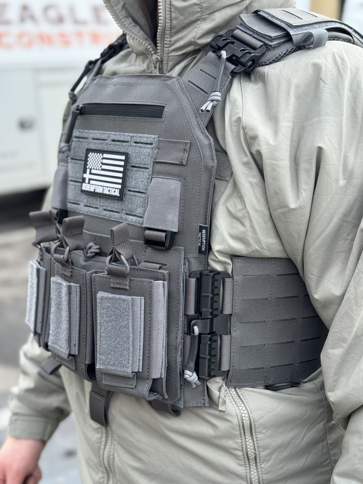 RT CRUSADER 2.0® ARMOR KIT Front/Back Plates LIGHTWEIGHT LEVEL IV (2) 10x12 Front/Back Plates Full Kit