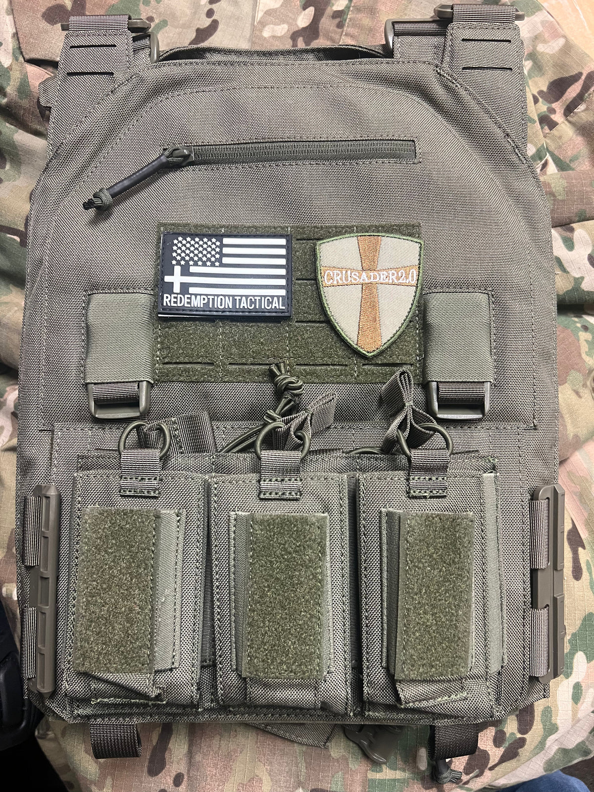 Redemption Tactical® "CRUSADER 2.0 XL” V4 Plate Carrier Vest with Side Cummerbund
