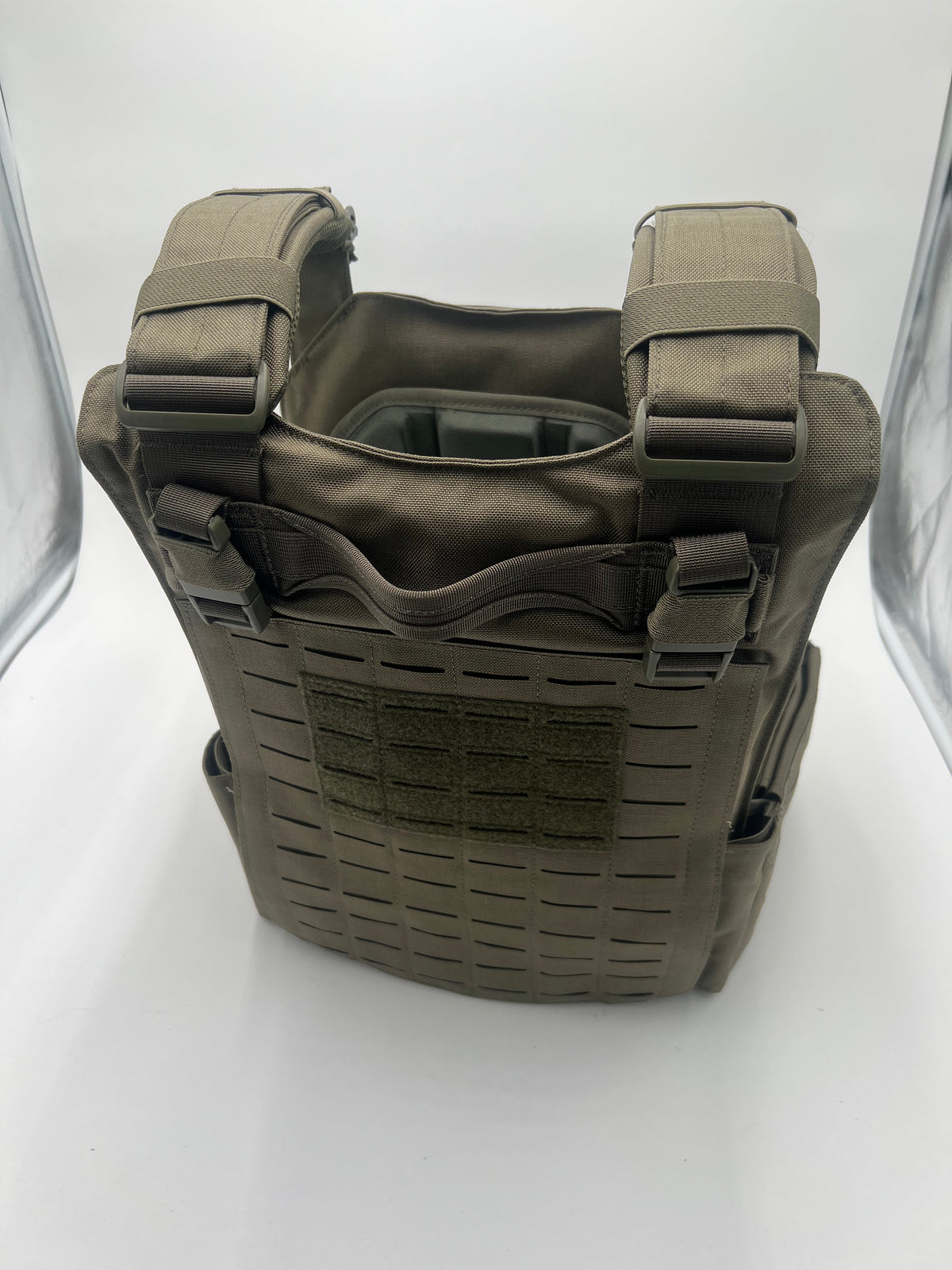 BIG BOY Crusader 2.0 XL Armor COMBO PACKAGE LIGHTWEIGHT LEVEL IV (2) XL Ceramic Front/Back Plates